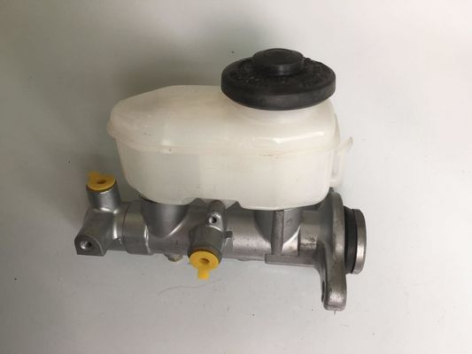 47201-38040	نظام الفرامل الأوتوماتيكي أسطوانة الفرامل الرئيسية OEM 47201-38040 تناسب تويوتا	أسطوانة الفرامل الرئيسية تناسب تويوتا