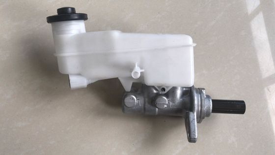 47201-0K410	يناسب تويوتا 47201-0K410 مجموعة أسطوانة رئيسية للفرامل يناسب تويوتا هايلكس 47201-0K410