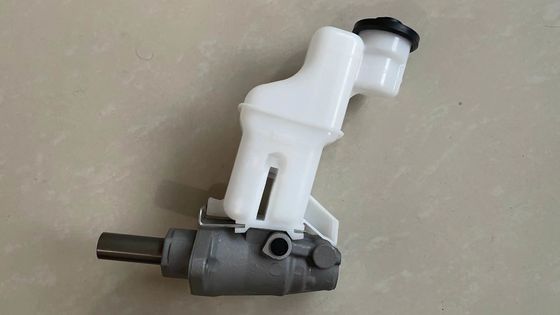 47028-48030	يناسب تويوتا  47028-42030 مجموعة أسطوانة فرامل رئيسية مع لوحة	47028-48030 يناسب تويوتا  مجموعة أسطوانة فرامل رئيسية مع لوحة 4702848030 أصلية