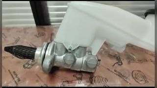 47201-0D240 أسطوانة الفرامل الرئيسية تناسب تويوتا ياريس فيوس NCP91 NCP93